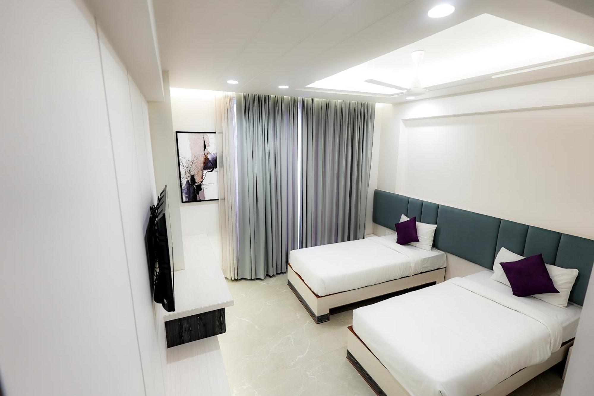 Hotel Elinor By Dazzling Hotels & Resorts Agra  Exterior foto