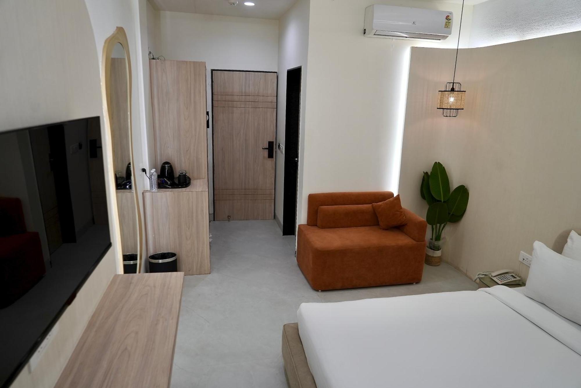Hotel Elinor By Dazzling Hotels & Resorts Agra  Exterior foto