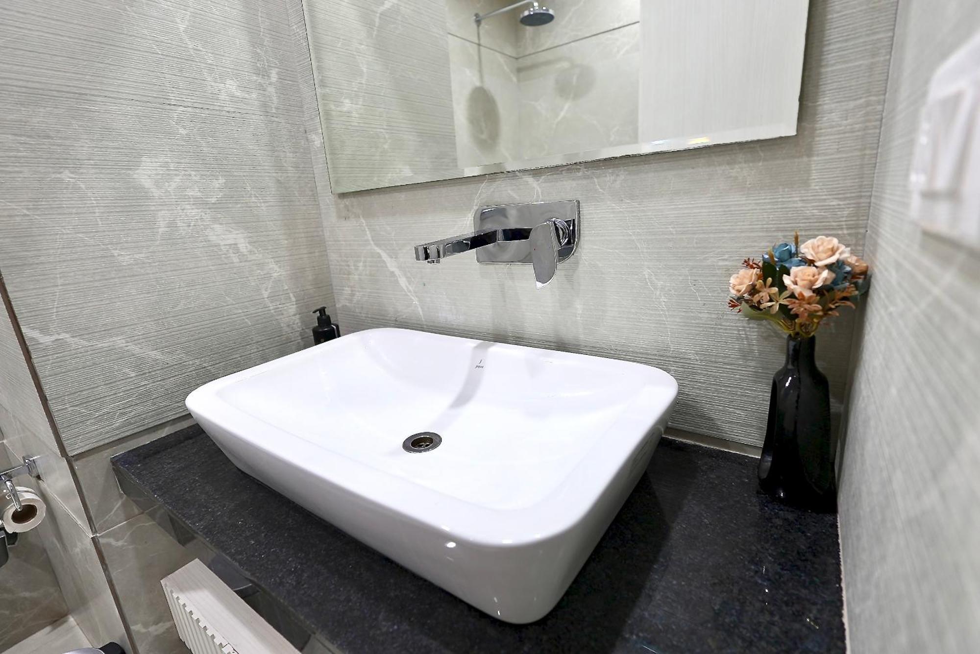 Hotel Elinor By Dazzling Hotels & Resorts Agra  Exterior foto